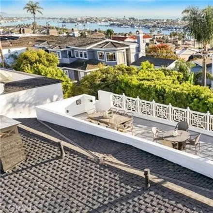 Image 5 - 1601, 1603 Cliff Drive, Bay Shores, Newport Beach, CA 92663, USA - House for sale