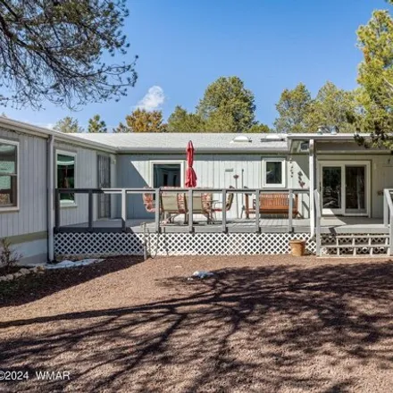 Buy this studio apartment on 3085 Ponderosa Road in Navajo County, AZ 85933