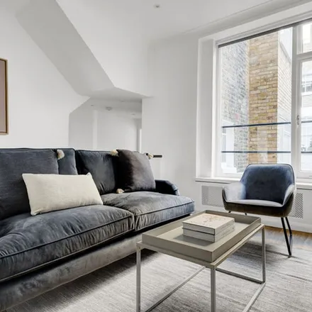 Rent this 2 bed apartment on 95 Cambridge Street in London, SW1V 4EH