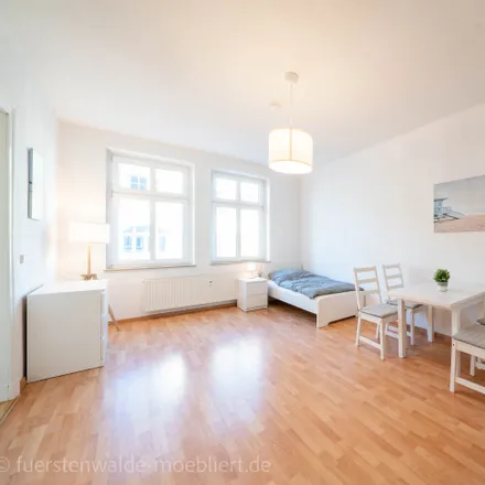 Rent this 5 bed apartment on Gartenstraße 14D in 15517 Fürstenwalde/Spree, Germany