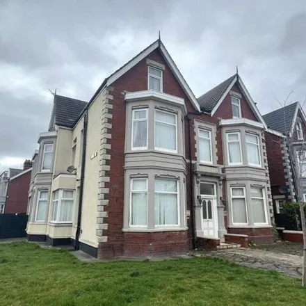 Image 1 - Rosebery Avenue, Blackpool, FY4 1LA, United Kingdom - Apartment for rent