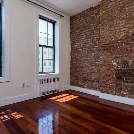 Rent this 3 bed apartment on 179 Knickerbocker Avenue in New York, NY 11237