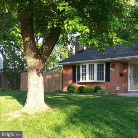 Buy this 3 bed house on 7902 Ellet Road in North Springfield, Fairfax County