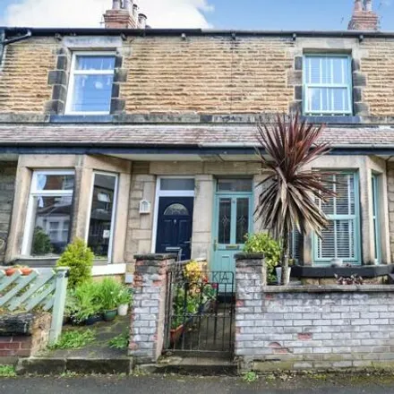Buy this 2 bed townhouse on Albert Place in Harrogate, HG2 7LQ