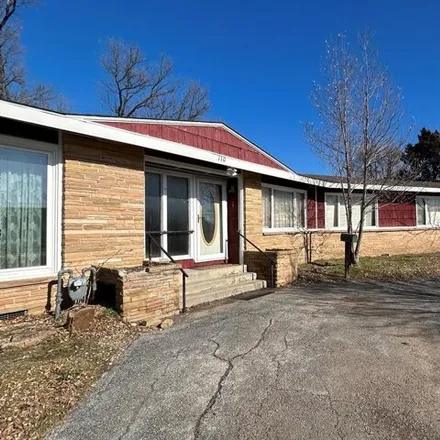 Image 1 - 168 West 9th Avenue, Caney, Montgomery County, KS 67333, USA - House for sale