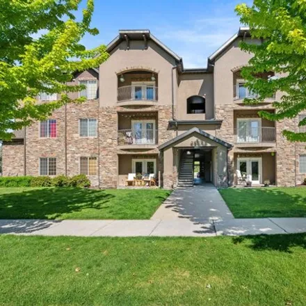 Buy this 3 bed condo on South 650 West in Springville, UT 84663