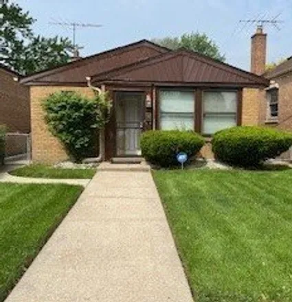 Buy this 3 bed house on 115 West 142nd Street in Riverdale, IL 60827