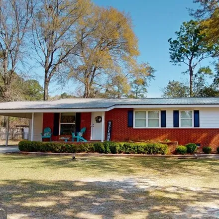 Buy this 3 bed house on 420 Barbara Avenue in Swainsboro, GA 30401