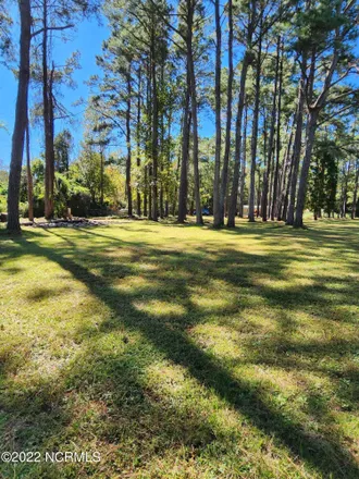 Image 3 - 219 Clayton Drive, Carteret County, NC 28570, USA - House for sale