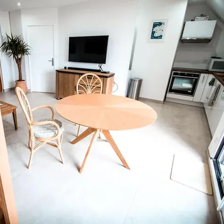 Rent this 1 bed apartment on 29760 Penmarc'h