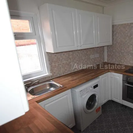 Image 5 - 20 Orts Road, Reading, RG1 3JN, United Kingdom - Townhouse for rent