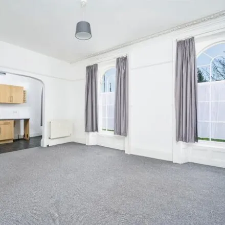 Image 2 - 14 Caroline Place, Plymouth, PL1 3PS, United Kingdom - Apartment for sale