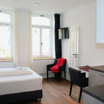 Rent this studio apartment on Ketzerbach 13 in 35037 Marburg, Germany