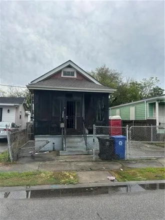 Buy this 2 bed house on 2033 Mazant Street in New Orleans, LA 70117