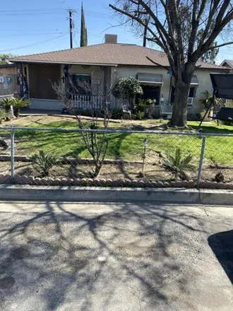 Buy this 2 bed house on 1394 North Hall Avenue in Visalia, CA 93291