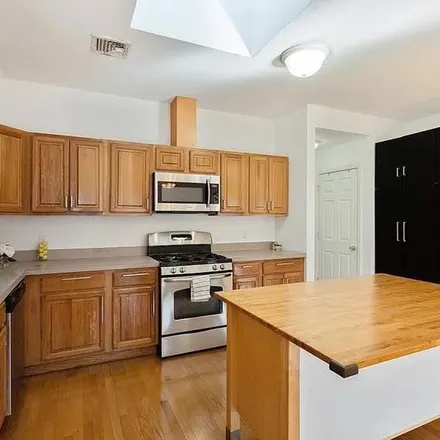 Rent this 3 bed apartment on 313 Custer Avenue in Greenville, Jersey City