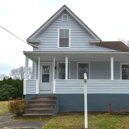 Rent this 3 bed house on Pleasant Street in Attleboro, MA 02703