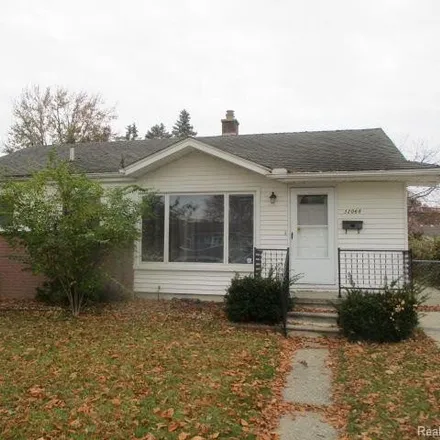 Buy this 3 bed house on 32090 Parkwood Street in Westland, MI 48186