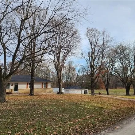 Image 3 - 28923 South Horn Road, Lone Tree, Cass County, MO 64701, USA - House for sale