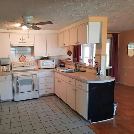 Image 6 - 3368 Nixon Road, Holiday, FL 34691, USA - House for sale