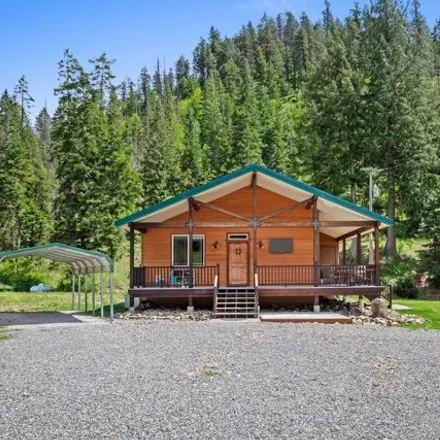 Buy this 2 bed house on East Fernan Lake Road in Kootenai County, ID 83816