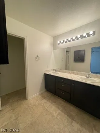 Image 6 - 10609 Derby Peak Ln, Las Vegas, Nevada, 89166 - House for rent