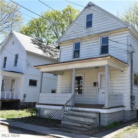Buy this 2 bed house on 282 Burroughs Place in Ashtabula, OH 44004