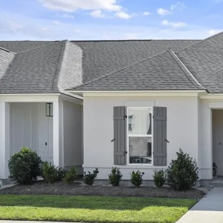 Buy this 3 bed condo on 9510 Creekview Dr Unit G in Baton Rouge, Louisiana