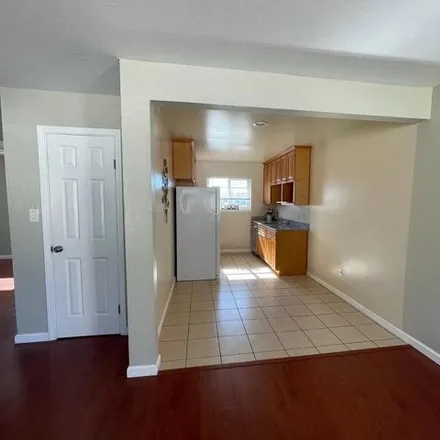 Image 6 - 238 Erie Way Apt 4, Campbell, California, 95008 - Apartment for rent