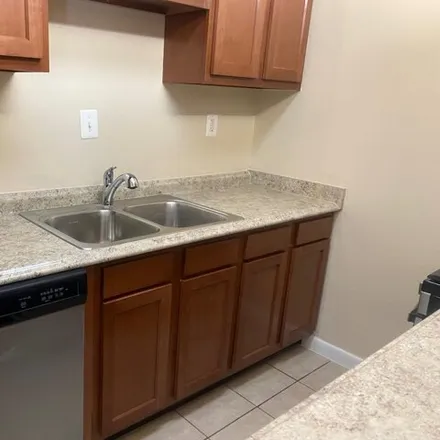Image 3 - 7607 Fontainebleau Drive, Hyattsville, MD 20784, USA - Condo for rent