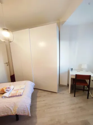 Rent this 2 bed apartment on Carrer de Jordi de Sant Jordi in 26, 08027 Barcelona