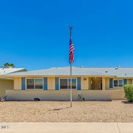 Buy this 3 bed house on 10020 West Kingswood Circle in Sun City, AZ 85351