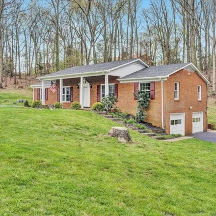 Buy this 4 bed house on 355 Pin Oak Drive in Botetourt County, VA 24064