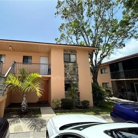 Image 9 - 2768 Park Windsor Drive, Fort Myers, FL 33901, USA - Condo for rent