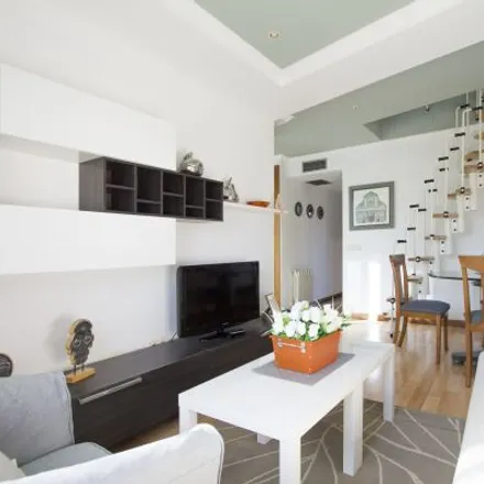 Rent this 3 bed apartment on Madrid in Calle de Valderribas, 81