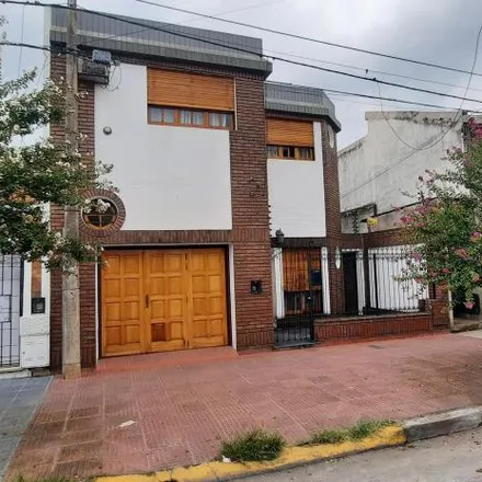 Buy this 4 bed house on Mariano Fragueiro 2760 in Alta Córdoba, Cordoba