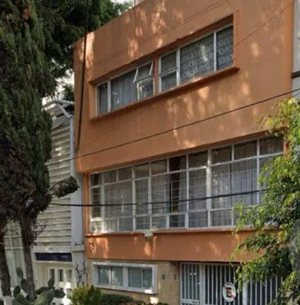 Buy this 6 bed house on Calle Nogales in Cuauhtémoc, 06760 Mexico City