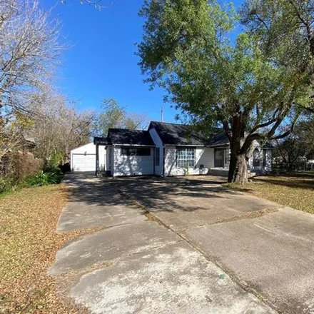 Buy this 2 bed house on 331 Pampa Street in Pasadena, TX 77504