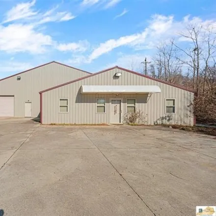 Buy this 3 bed house on 170 East Ky Rea Road in Green County, KY 42743