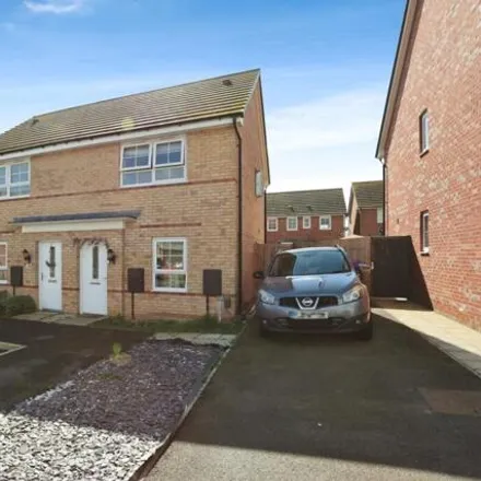 Buy this 2 bed duplex on Totnes Place in Grantham, NG31 8XJ