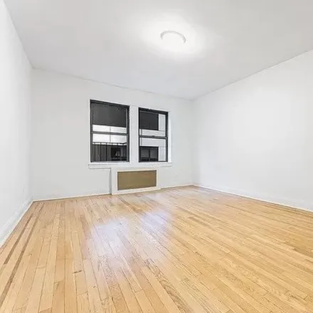 Rent this studio apartment on 245 E 57th St