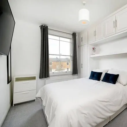 Rent this 2 bed townhouse on London in NW5 4BA, United Kingdom