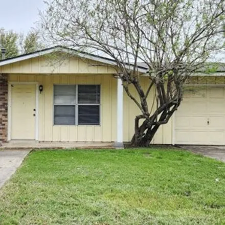 Buy this 3 bed house on 224 Hillview Drive in Universal City, Bexar County