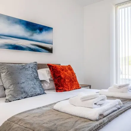Rent this 4 bed house on Bigbury in TQ7 4JB, United Kingdom