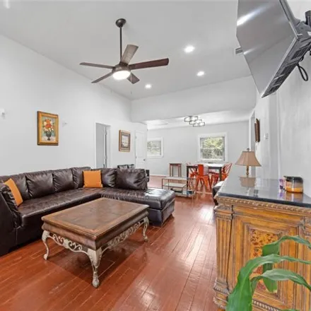 Image 8 - 516 East 6th Street, Dallas, TX 75203, USA - House for sale