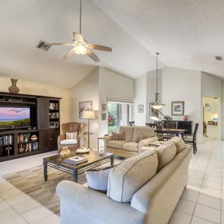 Image 6 - 159 Coventry Place, Palm Beach Gardens, FL 33418, USA - House for sale
