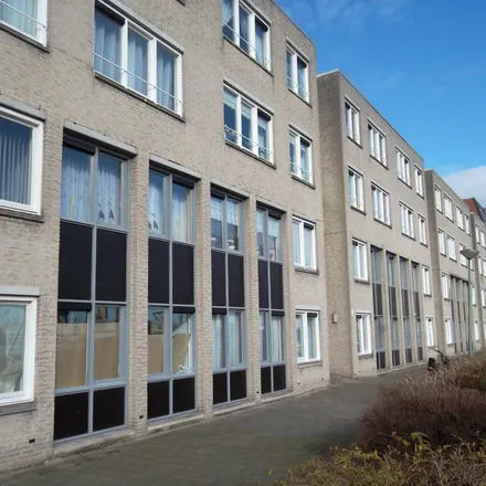 Rent this 3 bed apartment on Lekstraat 14A in 3114 SH Schiedam, Netherlands
