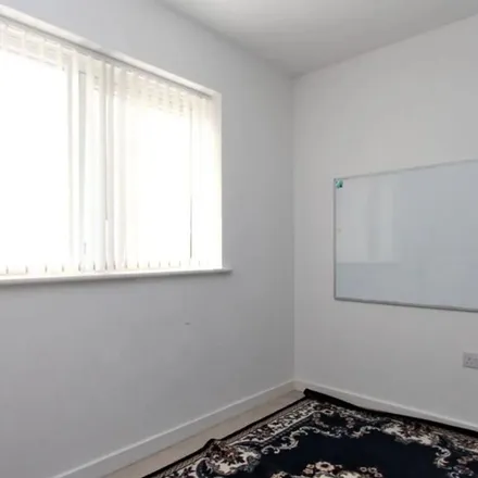 Rent this 4 bed apartment on unnamed road in London, HA2 6QA