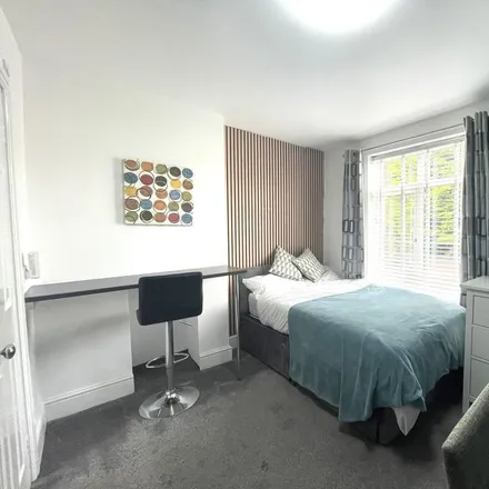 Rent this 1 bed room on Hatherlow Lane in Hazel Grove, SK7 4EP