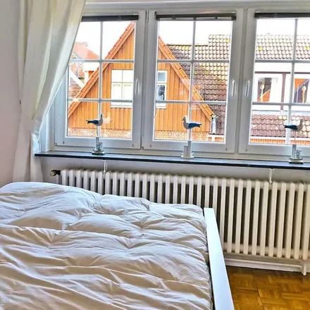 Rent this 3 bed house on 23774 Heiligenhafen
